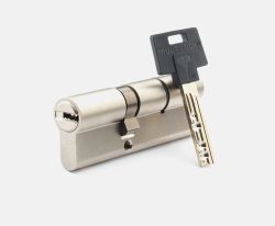 MUL-T-LOCK Classic Kartusche 80 MM 35/45 mit Drehknauf MUL-T-LOCK Classic Kartusche 80 MM 35/45 mit Drehknauf