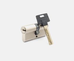 Türeinsatz Mul-T-Lock Classic - alle Zylinderabmessungen 062 Türeinsatz Mul-T-Lock Classic - alle Zylinderabmessungen 062
