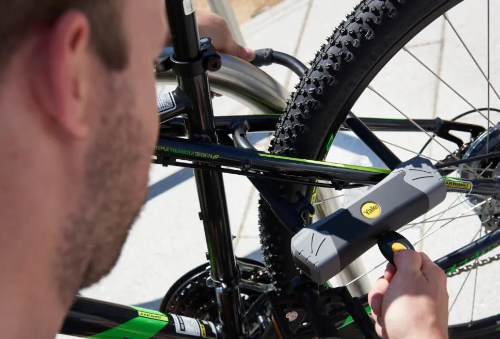 Fahrradbefestigungen - bereit für die Sommersaison
